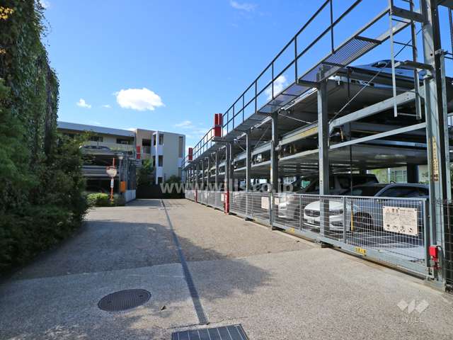 敷地内駐車場（屋外機械式）