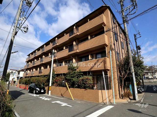 ライオンズマンション名大ウエストの外観（南東側から）