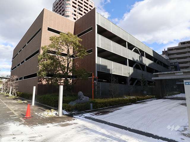 敷地内駐車場(屋内平面式)