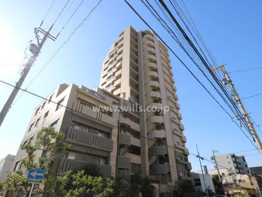 ライオンズマンション春岡壱番館の外観（北東側から）