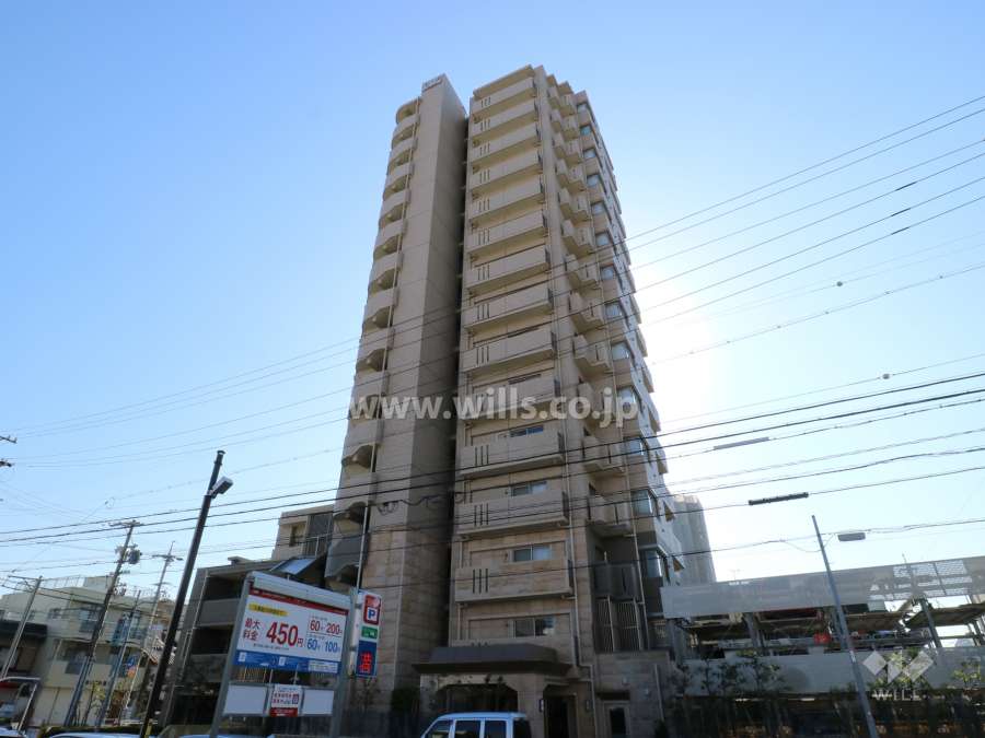 ライオンズマンション春岡弐番館の外観（北西側から）