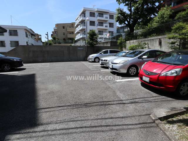 敷地内駐車場(屋外平面式)
