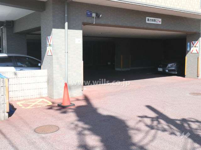 敷地内駐車場(屋内平面式)