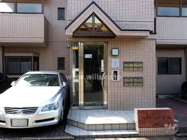 エントランス（正面）