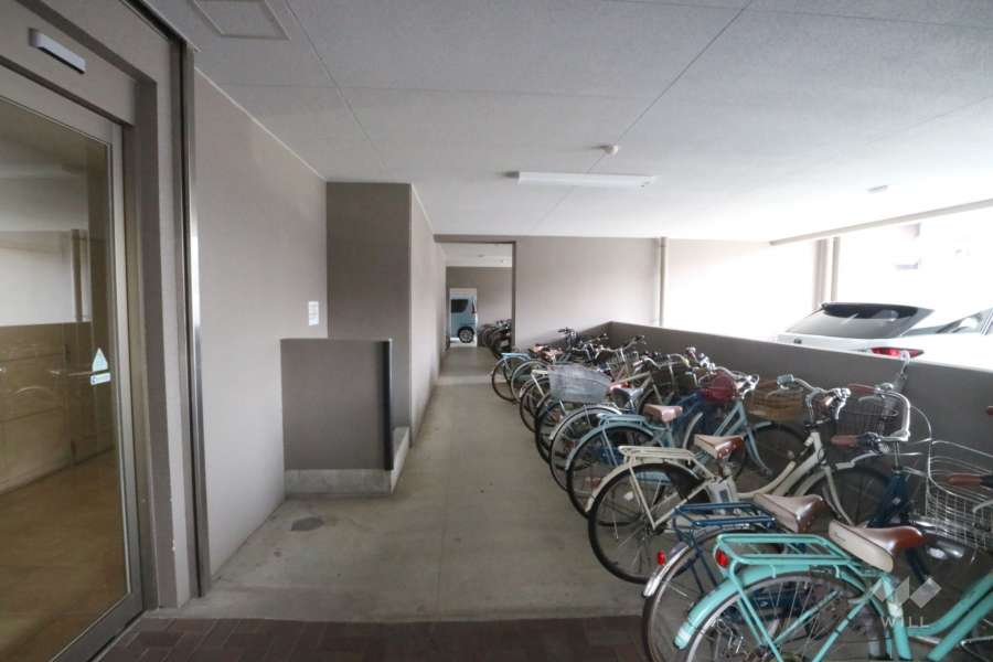 駐輪場