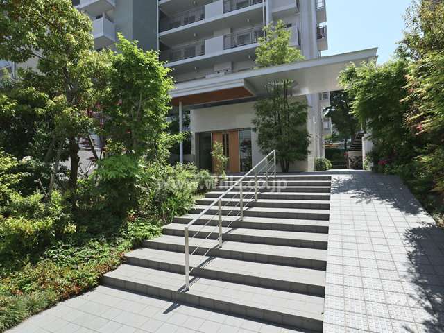 エントランスアプローチ