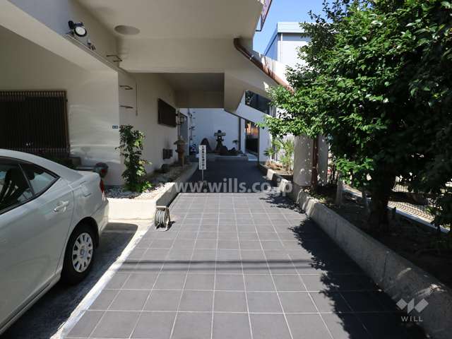 エントランスアプローチ