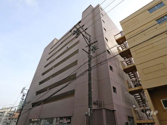 覚王ハイツの外観(北西側から)