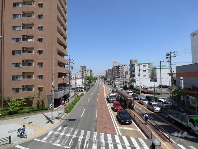 敷地南側前面道路