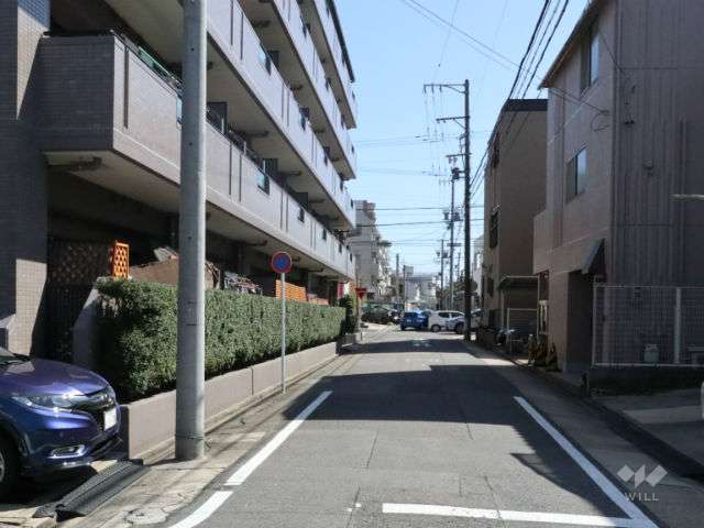 敷地南側前面道路