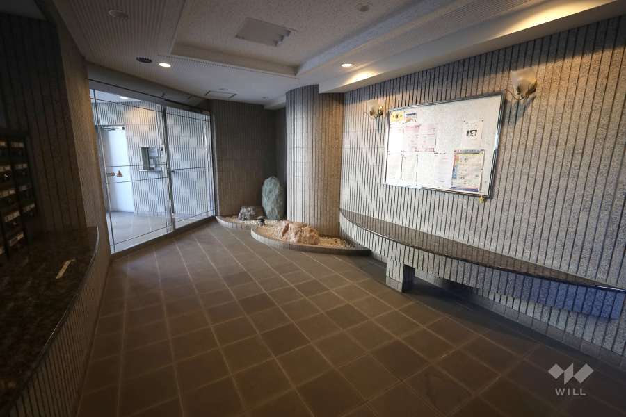 エントランスホール