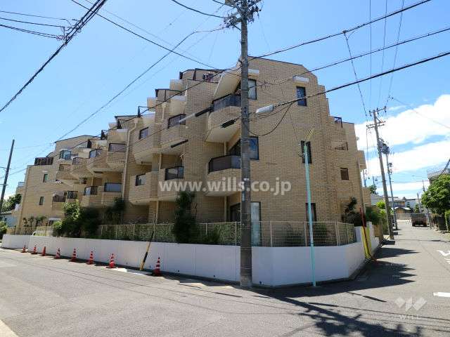 グランドメゾン南明の外観(南側から)