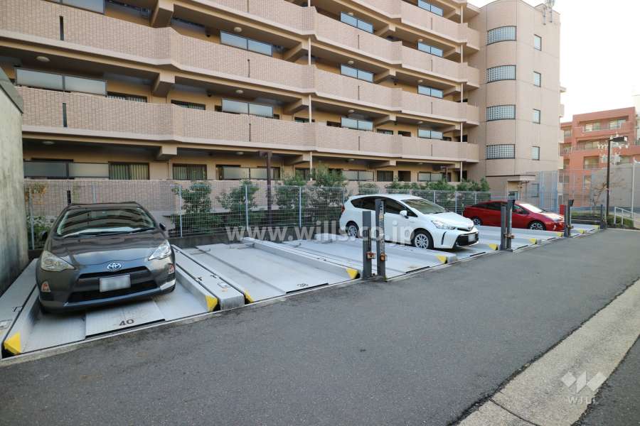 敷地内駐車場（屋外機械式）