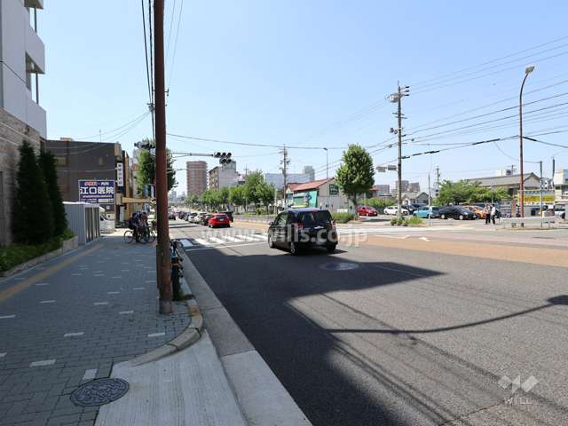 敷地北側前面道路