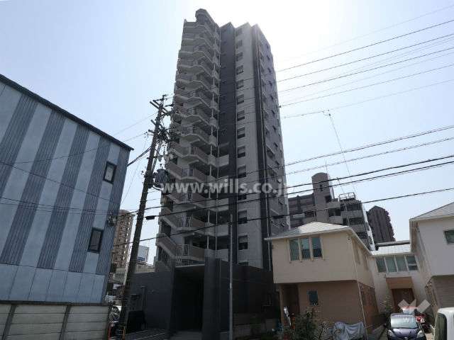 ファミリアーレ千種竹越の外観(北西側から)