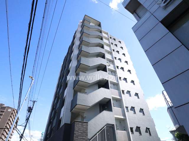 プリオール千種新西の外観（西側から）