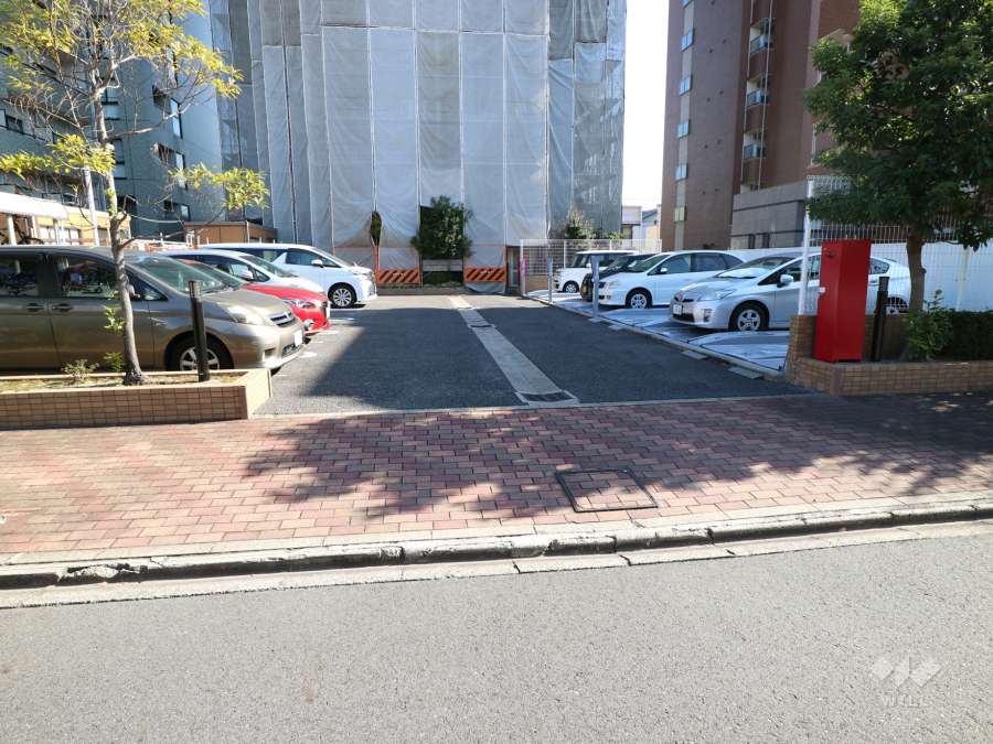 駐車場出入口