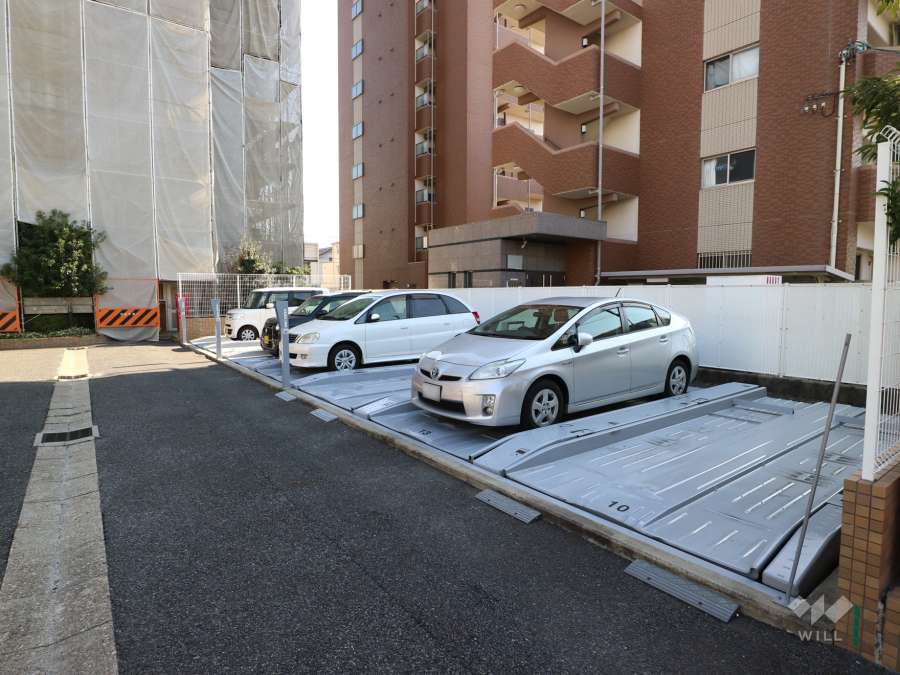敷地内駐車場（屋外機械式）