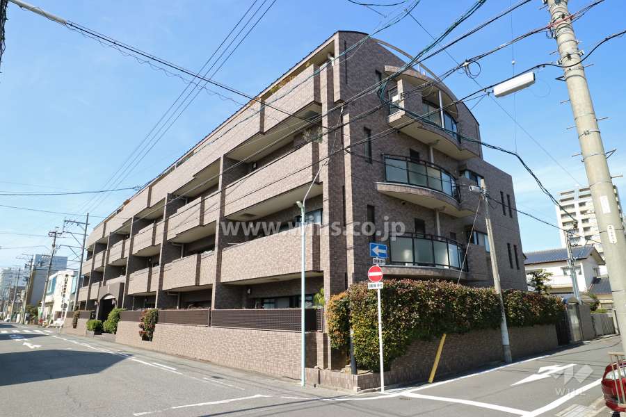 グランステージ春岡の外観（南東側から）