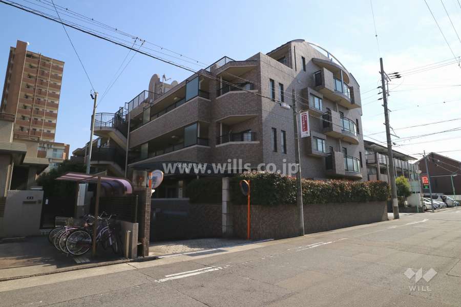 グランステージ春岡の外観（北西側から）