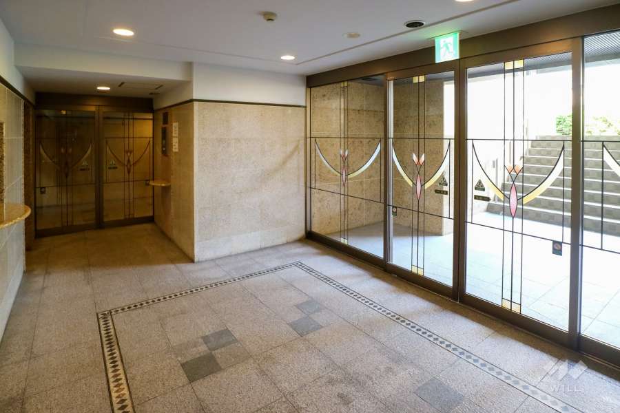 エントランスホール