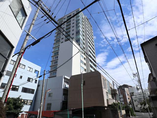 プラウドタワー覚王山の外観（南西側から）