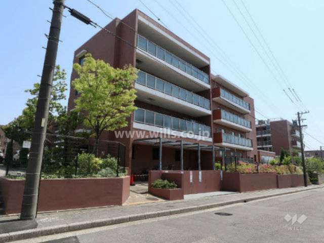 マーキスコート鹿子殿エアレジデンスの外観(北西側から)