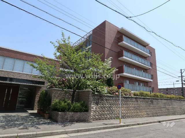 マーキスコート鹿子殿エアレジデンスのの外観(北西側から)