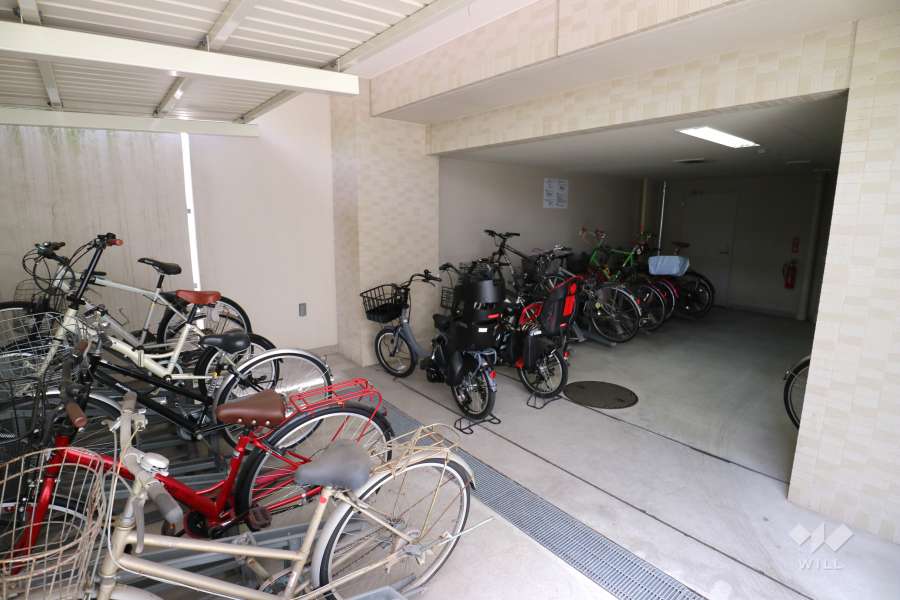 駐輪場
