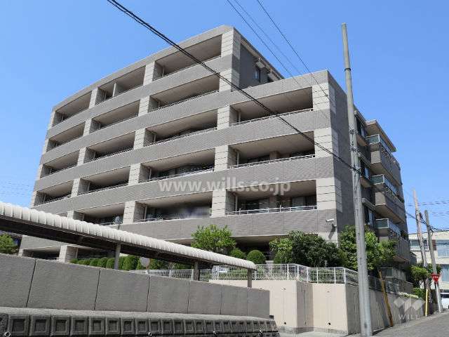 鹿子殿アルターナの外観(南東側から)
