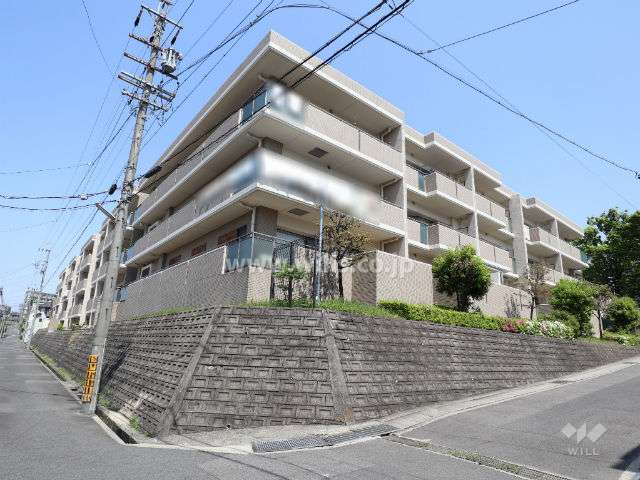 鹿子殿メゾン・ド・コトーの外観(南西側から)