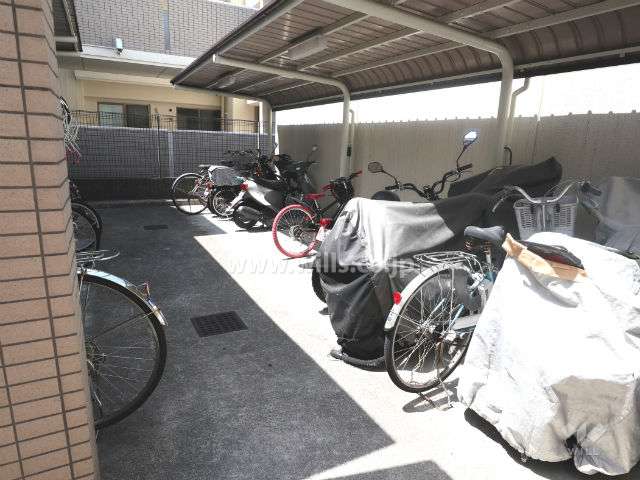自転車・バイク置場