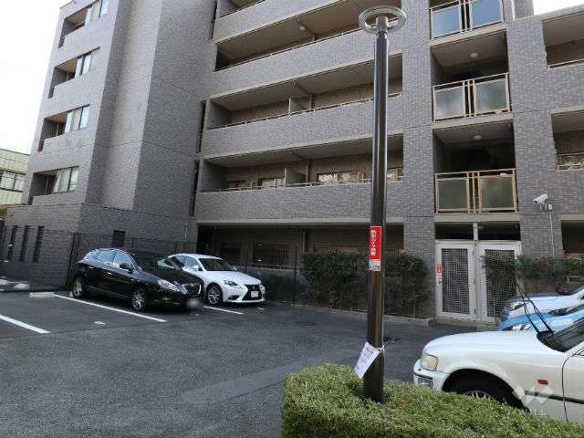 敷地内駐車場(屋外平面式)