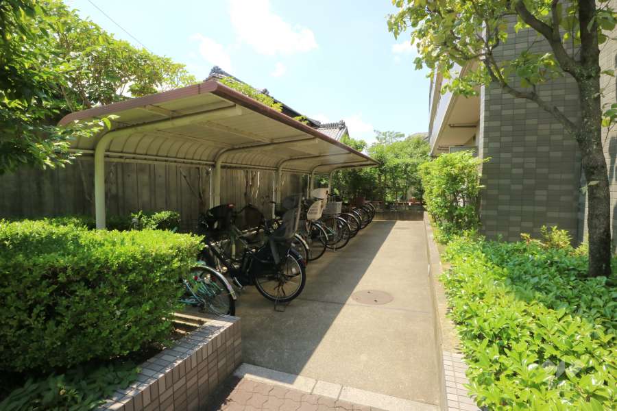 駐輪場