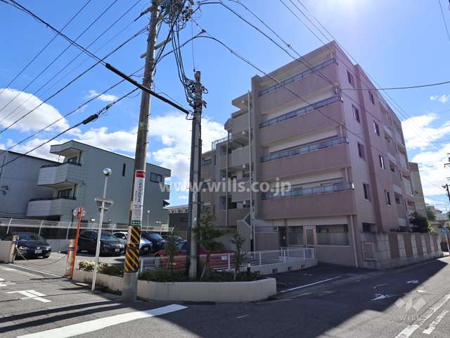 プラウド本山橋本町の外観（北西側から）