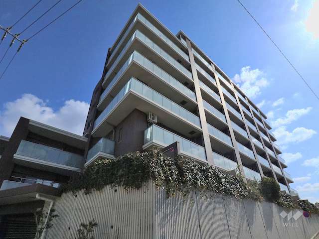 バンベール本山池園町の外観（西側から）