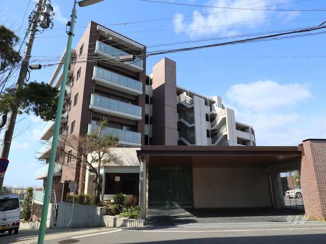バンベール本山池園町の外観（東側から）