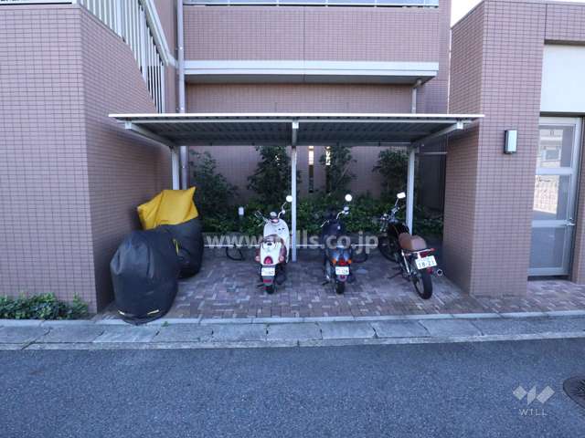 バイク置場