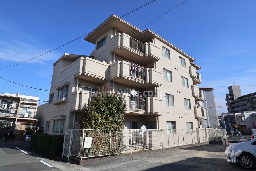 三旺マンション第5名東の外観（南西側から）