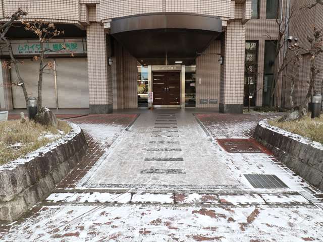 エントランスアプローチ