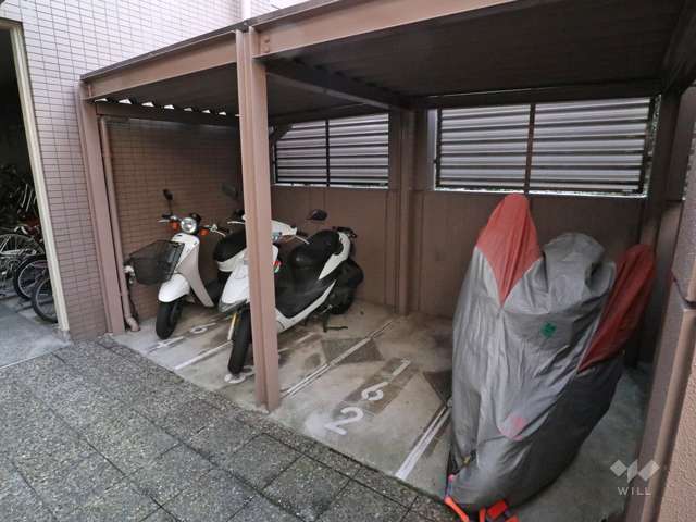 バイク置場