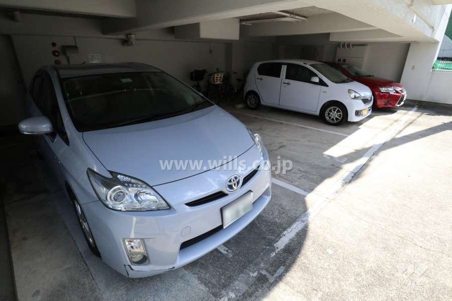 敷地内駐車場(屋内平面式)