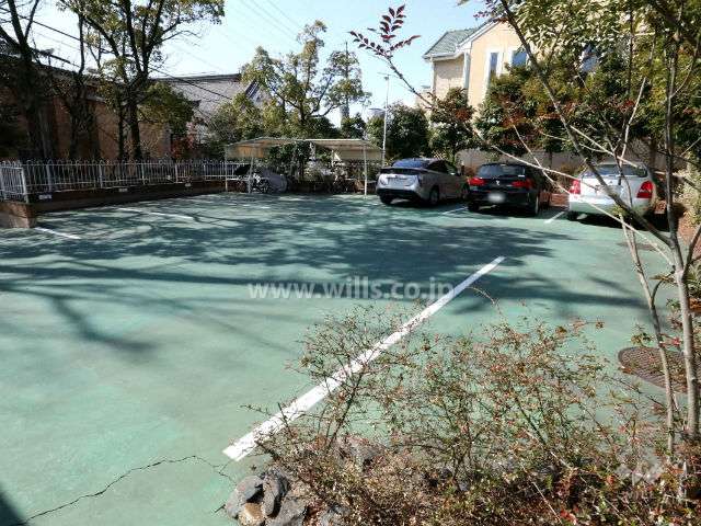 敷地内駐車場(屋外平面式)