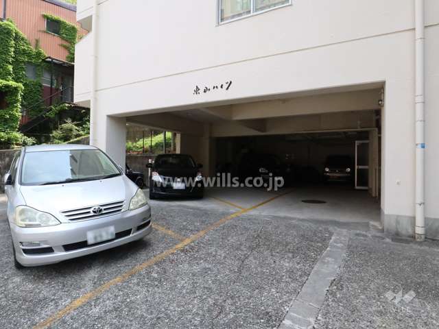 敷地内駐車場（屋外平面式）