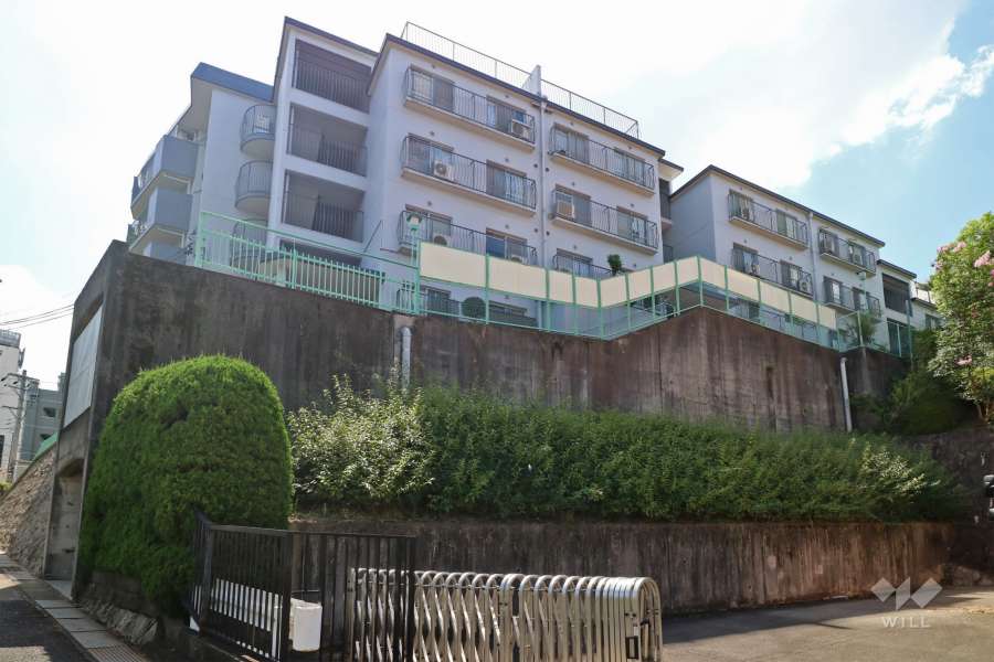 ポプラハイツ覚王山の外観（北東側から）