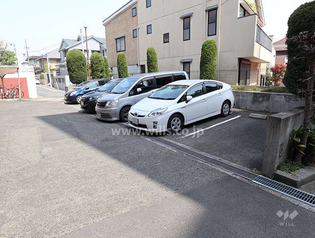 敷地内駐車場(屋外平面式)