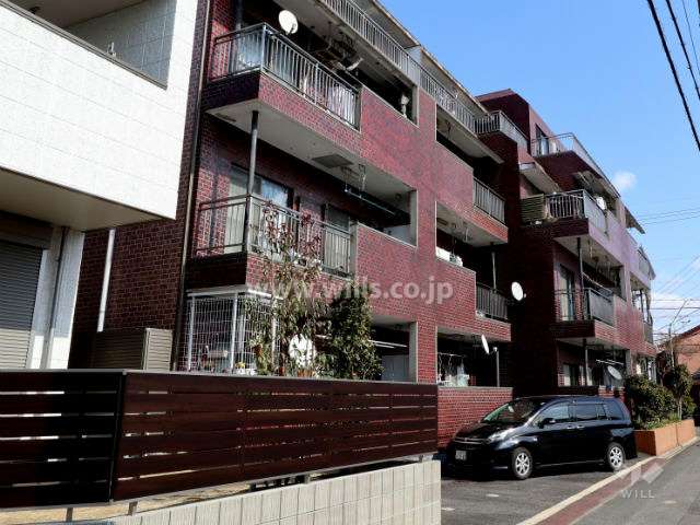 ベル覚王山の外観(南西側から)