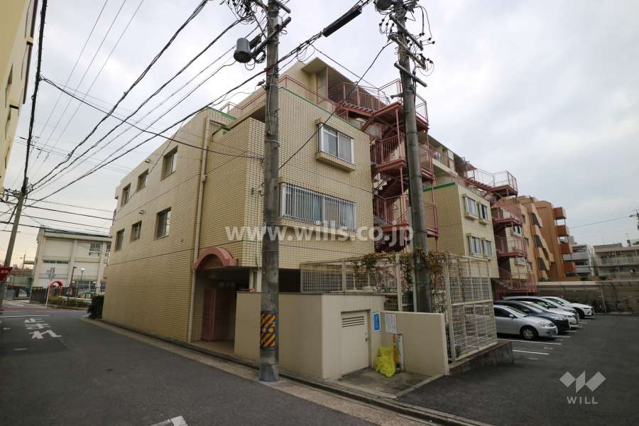 坂下マンションの外観（北東側から）