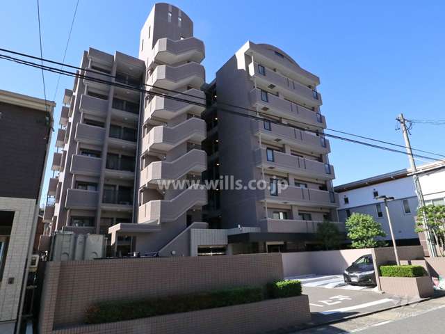 シャリエ春岡一丁目の外観(北側から)