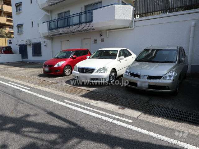 敷地内駐車場(屋外平面式)